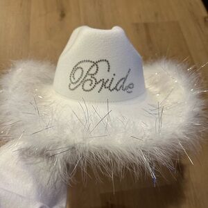 Bride cowboy hat